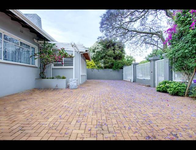 3 BEDROOM HOUSE FOR SALE IN MONTGOMERY PARK